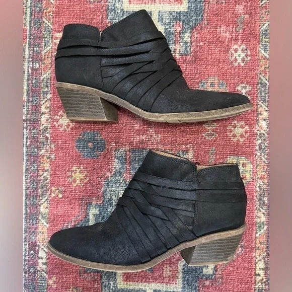 LifeStride Womens Prairie Faux Leather Black Zipper Ankle Boots Size 6 - Picture 2 of 6